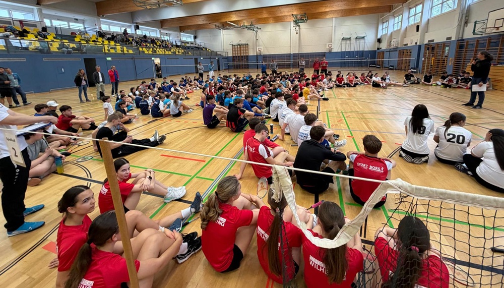 33 Mannschaften bei Schulcup in Linz Badminton Schulcup OÖ