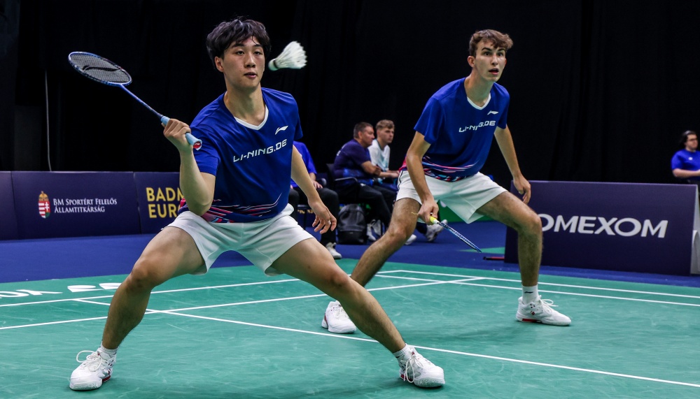 ÖBV-Duo Zhan/Wiesler nach drei 3-Satz-Siegen unter den besten 8 Europas European Junior Championships 2026